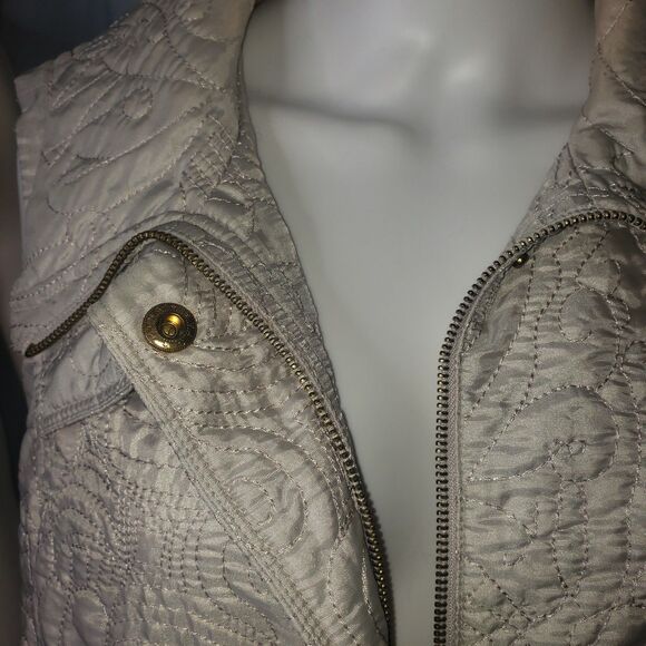 ZENERGY BY CHICOS Champagne Vest Jacket Womens Size 2 - Picture 3 of 8